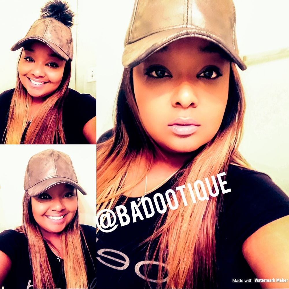 Silver Metallic hat - Picture 2 of 2